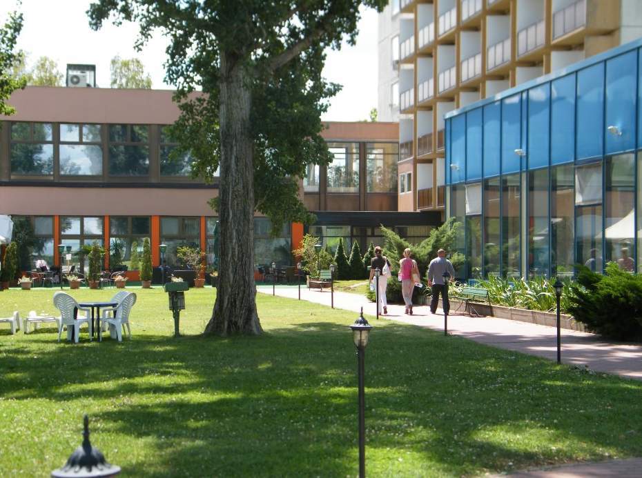 Hotel Magistern Шіофок Екстер'єр фото
